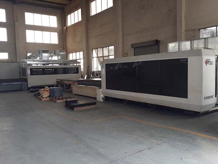 Sheet metal production equipment 