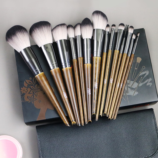 2020Natural Hair best makeup brushes brand with bag