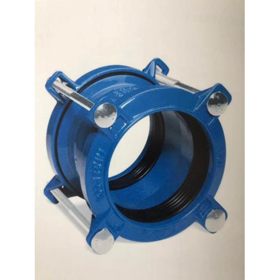 Universal large range straight coupling