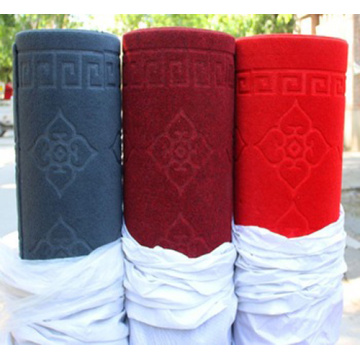 Factory Supplying embroidery carpet mat in rolls