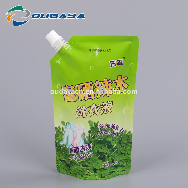 Customized Design Stand up Packaging Pouch with Spout