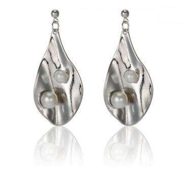 Fashion New Geometric Simple Temperament Metal Folds Shell Pearl Earrings Eardrop Dangler Beautiful Jewelry Gift For Women