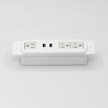 White 3 Sockets with 2 USB Ports