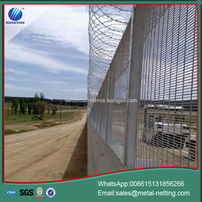 Anti-climb Welded Fence