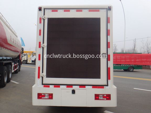 Outdoor Advertising Truck 3