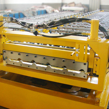 Construction equipment roof tile trapezoidal panel roll forming machine