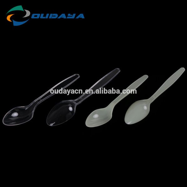 Hot Good quality safety material plastic spoon products