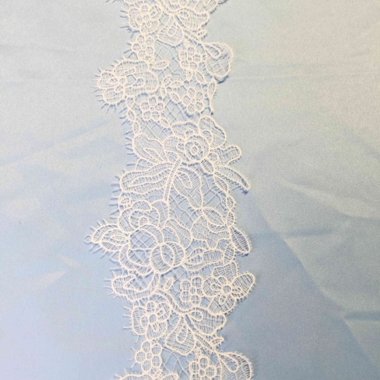 Bridal Simplicity Eyelet Lace Trim