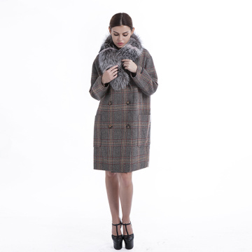 winter outwear with fur collar