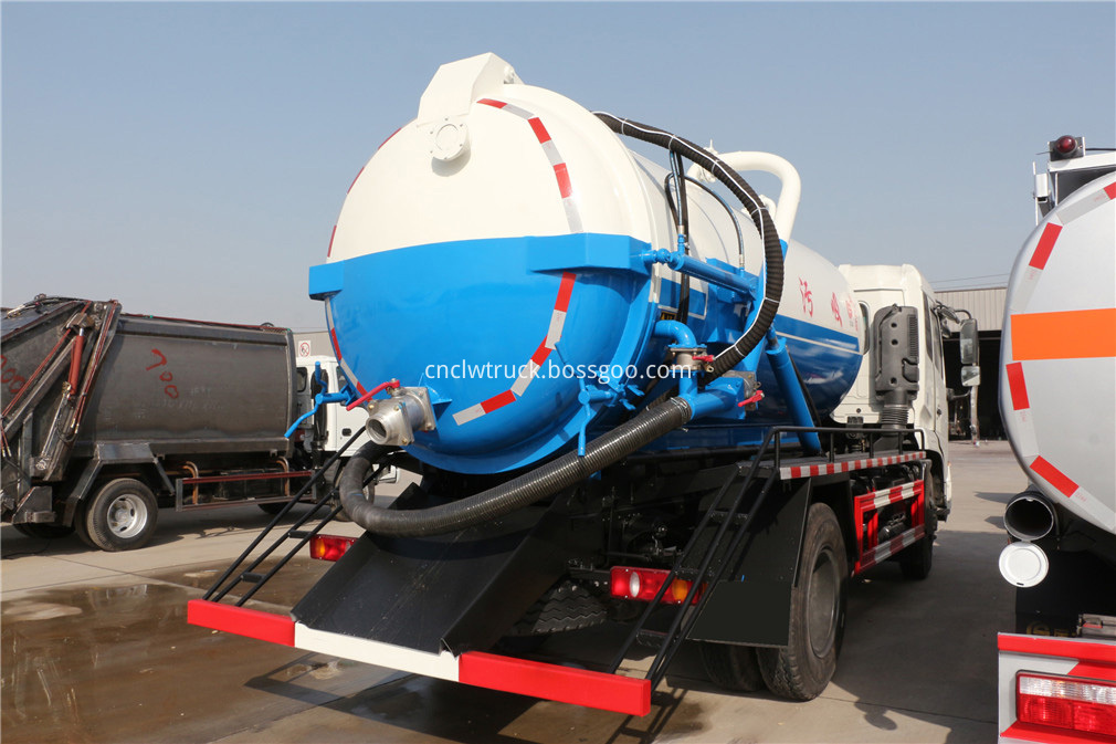 sewage drainage truck 4