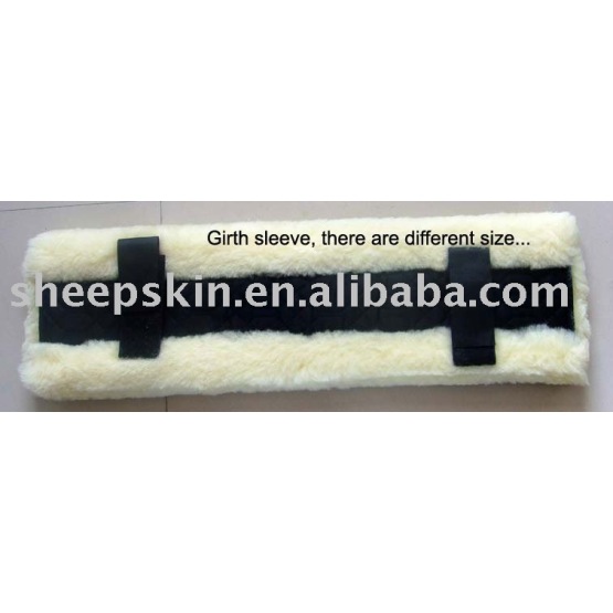 Straight Knitted Merino Merino Sheepskin Girth Cover