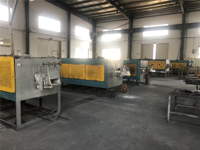 Powder metallurgy push rod  sintering furnace show