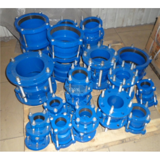 Wide tollerance flange adaptors