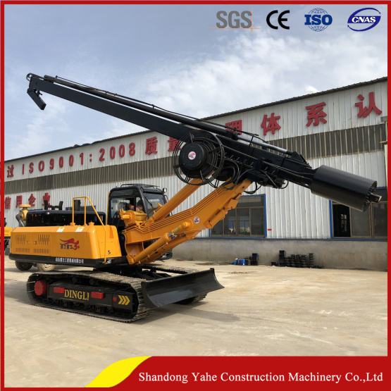 Small hydraulic piling rig machine