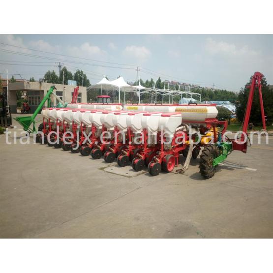 Tractor pto mounted air-suction precision 12 row seeders