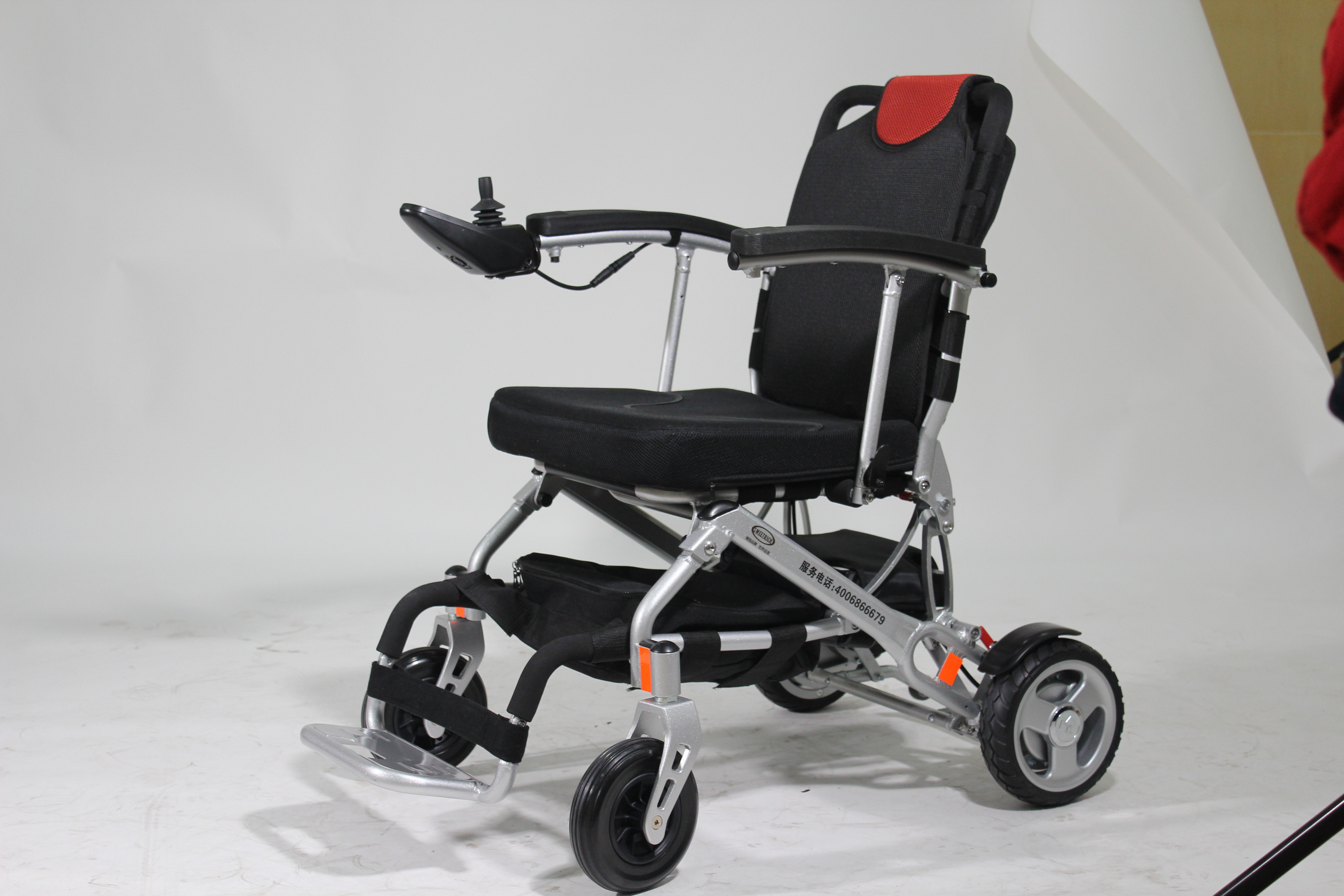 Old Man's Lithium Battery Wheelchair