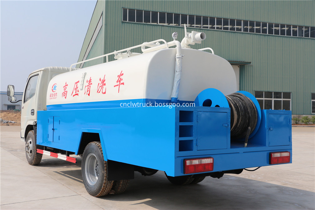 drain cleaning truck 4
