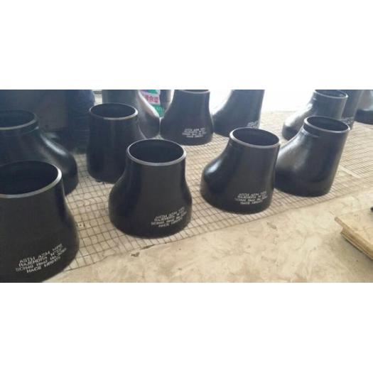 BS standard seamless pipe fitting reducer
