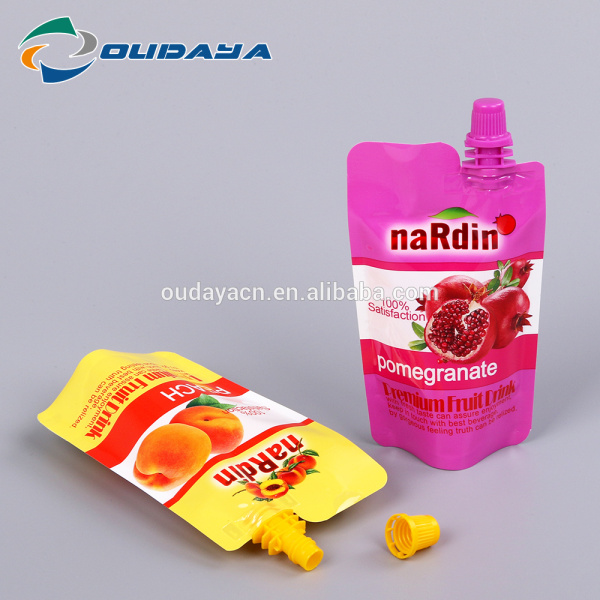 Packaging Pomegranate Beverage Pouch with Corner Spout