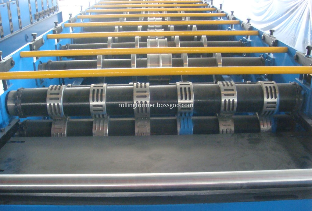 steel deck panels forming machine