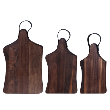 Walnut wood cutting board with handle