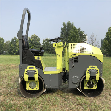 High compaction efficiency ride -on road roller 1ton