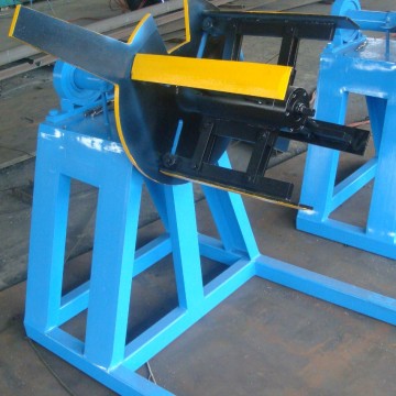 Steel Z purlin profiles roll forming machine
