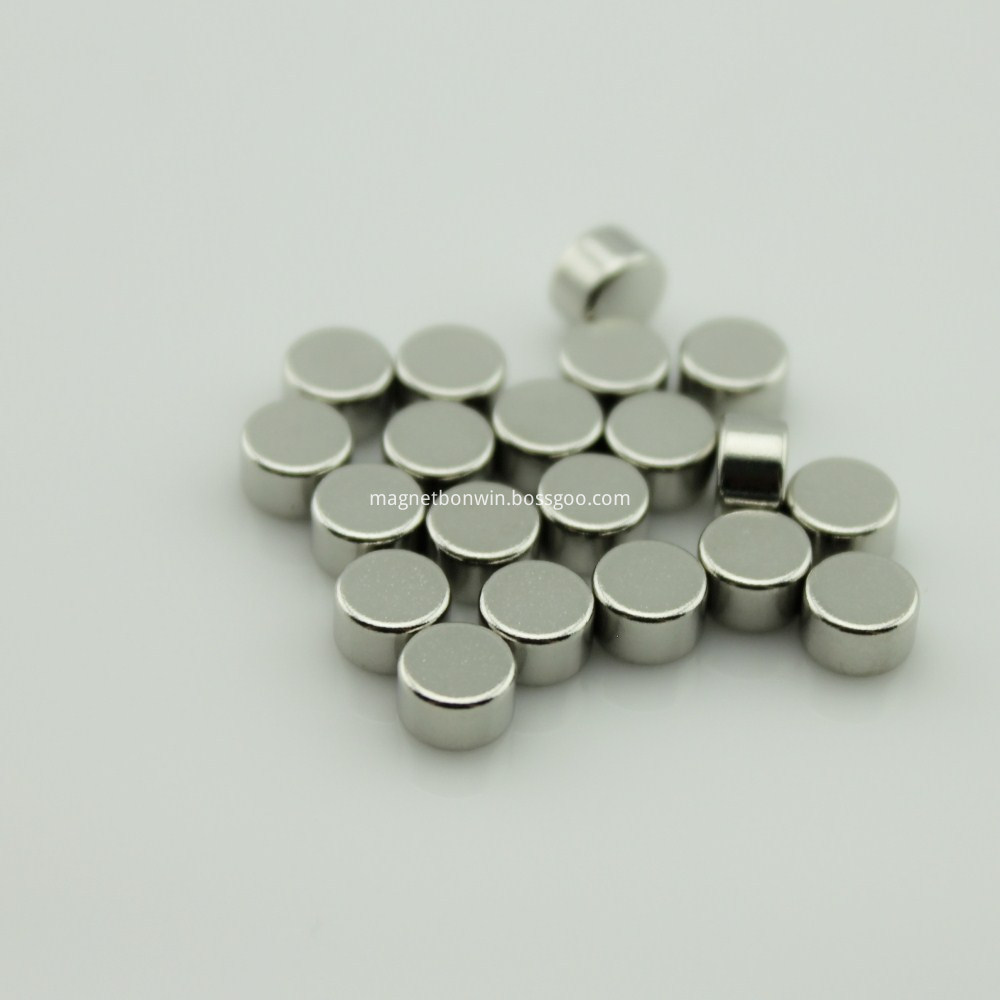 Thin Sintered N35 Round Magnet