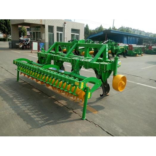 More than 150HP tractor drived subsoiler