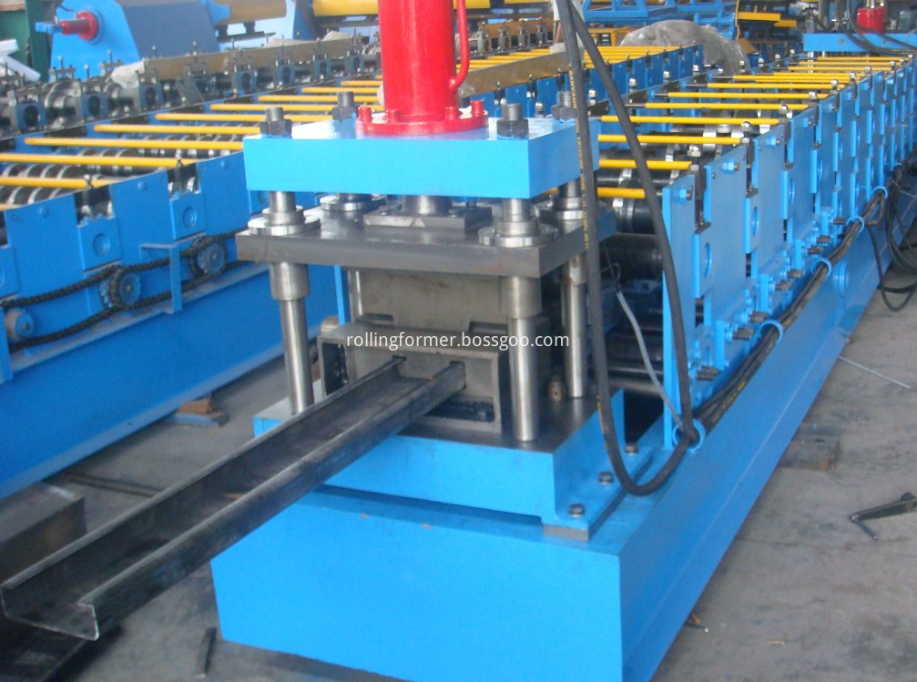 C purlin roll forming machine (4)