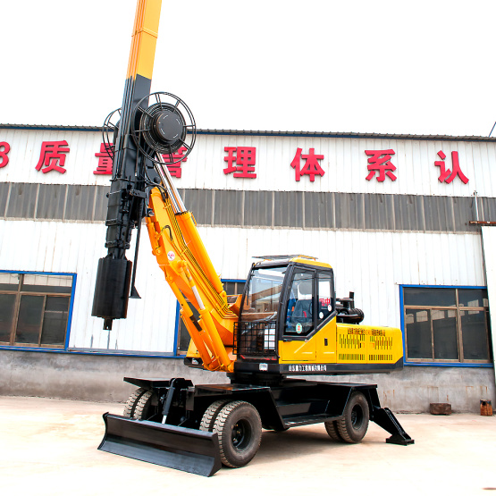 Hydraulic bore pile driver machine