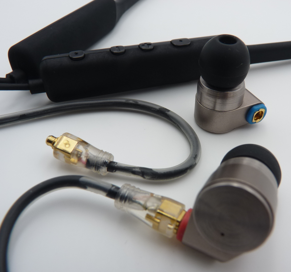 Bluetooth 5.0 Magnetic Running Earphones