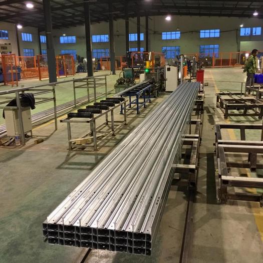 41*41  2.5thickness Steel channel
