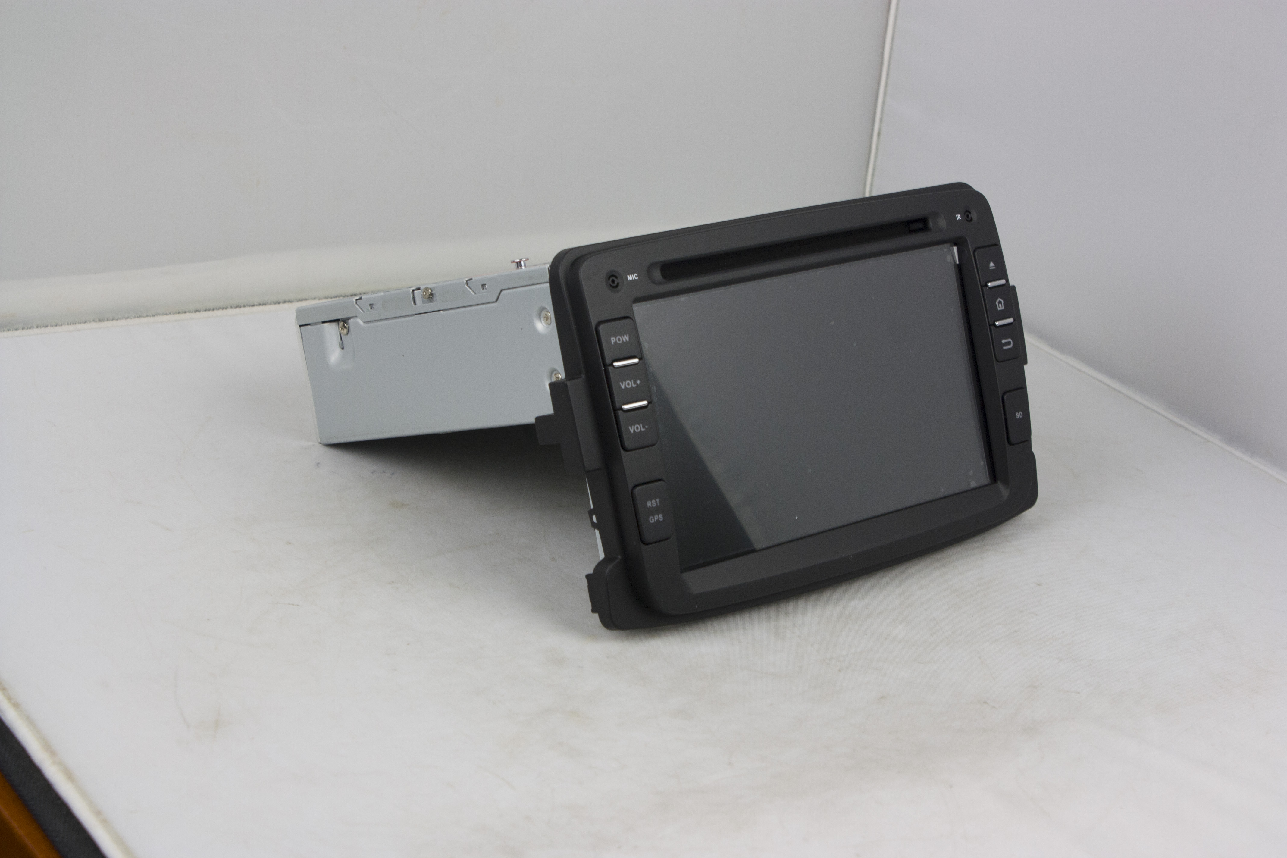 car DVD player for Renault Duster 2014-2016