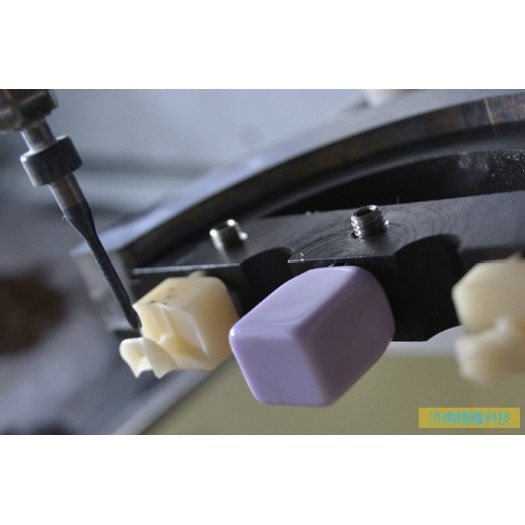 Dental CAD CAM Milling Machine for Glass Ceramic