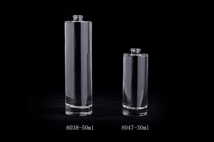 Cylinder-shaped Perfume Bottle