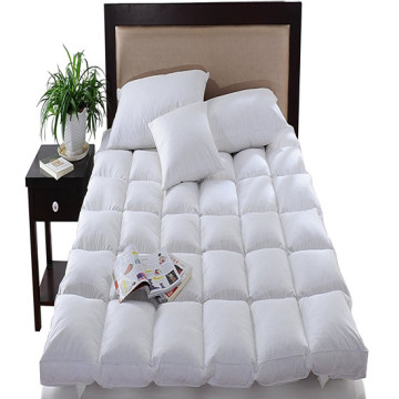 Microfiber Down Alternative Quilted Mattress Topper