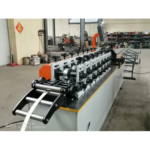 U type double out light keel forming line