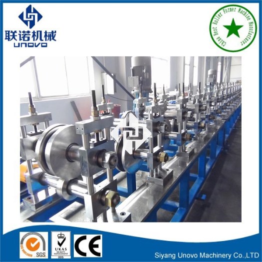 PV mounting rack roll forming machine