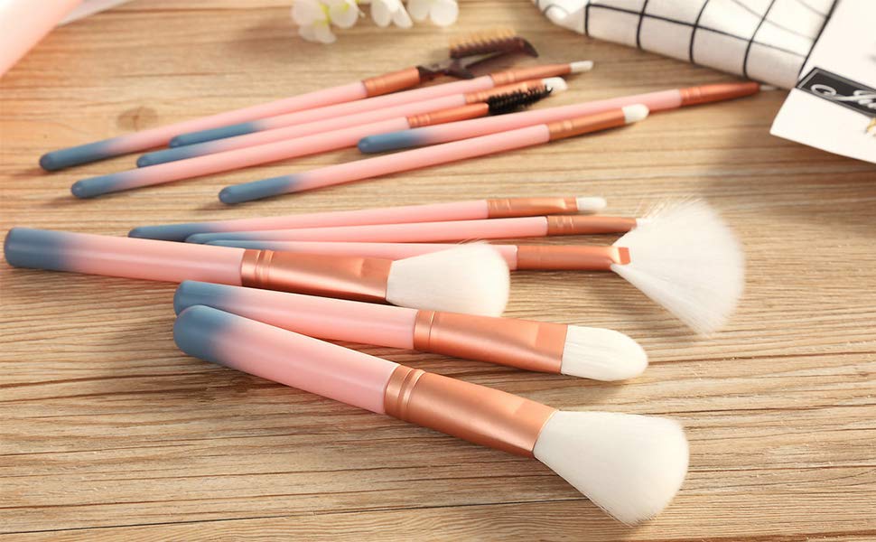 makeup brush pink