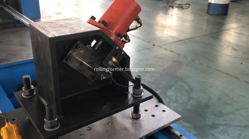 45/66 C 47/68 U Roll Forming Machine 