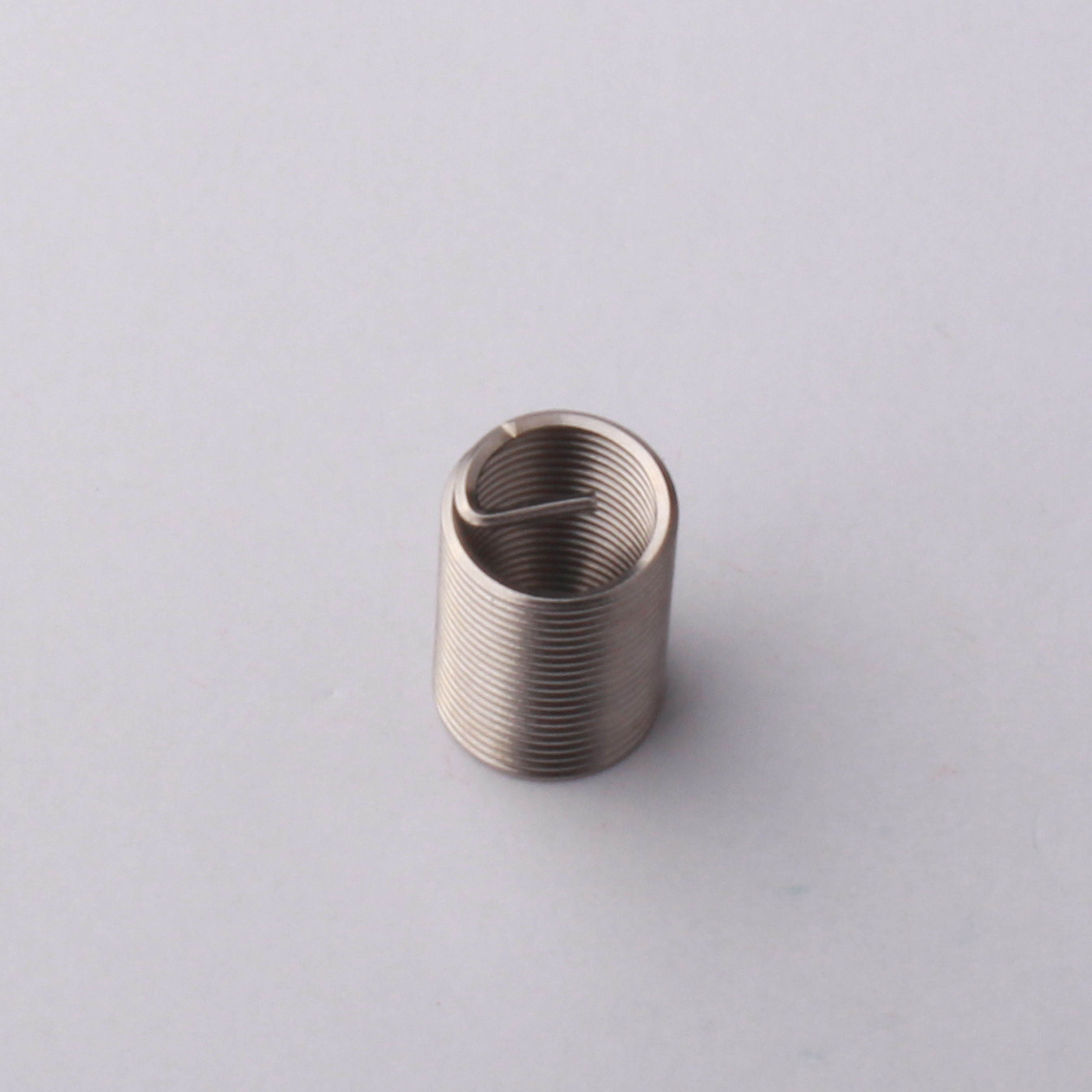 Wire Tangless Threaded Insert