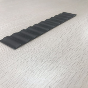 Black serpentine tube for cylindrical battery cells