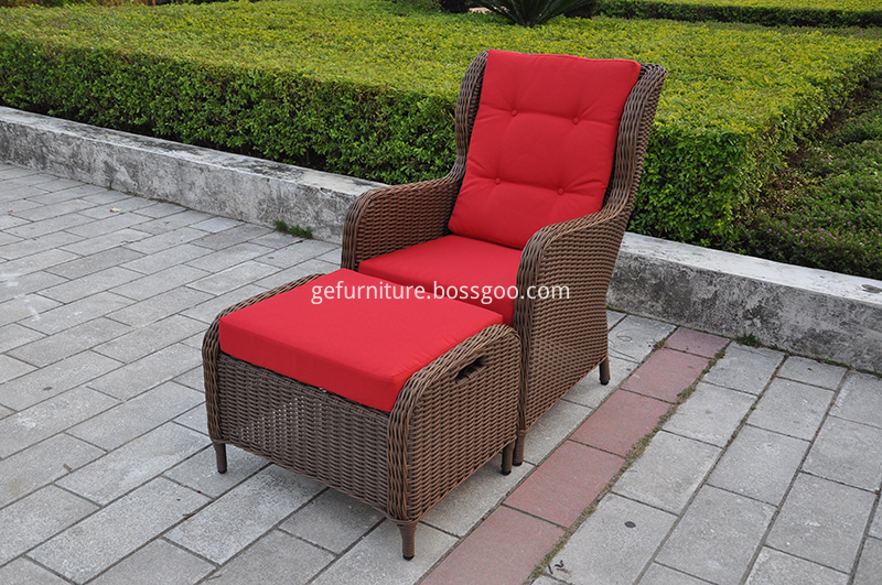 Rattan Chaise Lounger