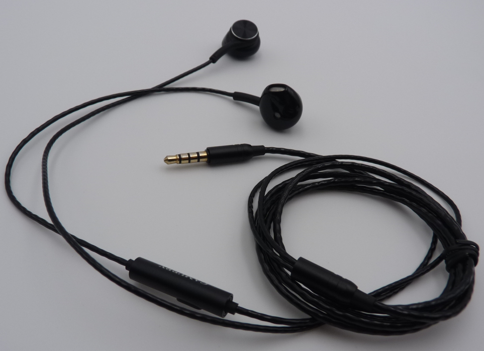 In-Ear Wired Earbuds