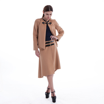 Medium-length skirt with round collar and long sleeves