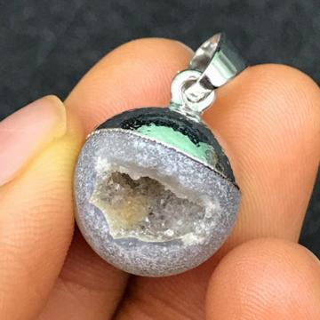 Natural Geode Druzy 15mm agate crystal  Ball Pendant Necklace for Unisex Gold & Silver Findings