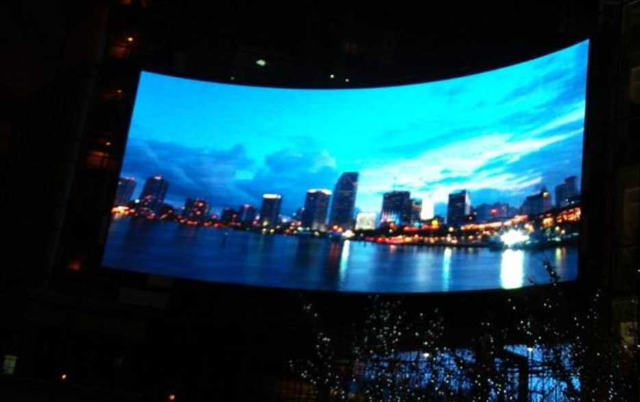  curved LED Display