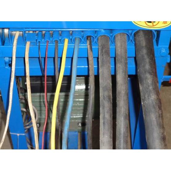 how to strip cable wire