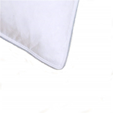 Luxury Hotel Collection Soft Comfortable  Bed Pillow